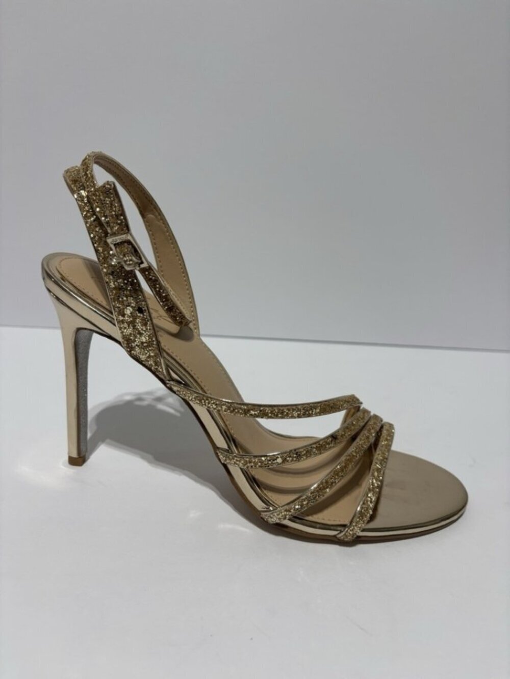Jewel Badgley Mischka Women’s Stefanie Gold Heeled Sandals, Size 10 M